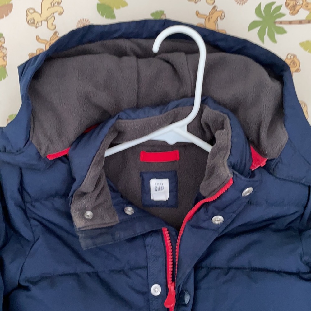 Baby gap jacket - Picture 2 of 3